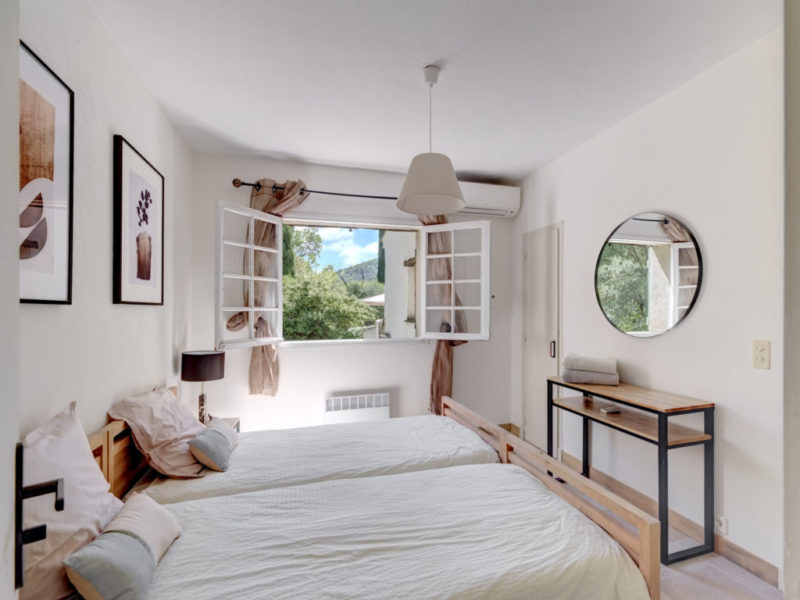 villa to rent 11