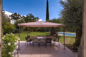 villa to rent 27