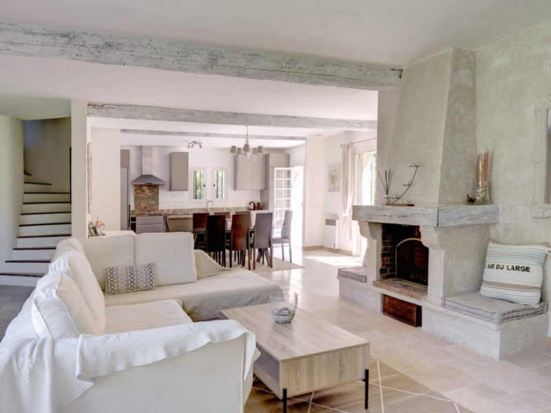 villa to rent 9