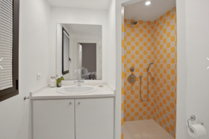 Screenshot 2025-02-20 at 18.52.01